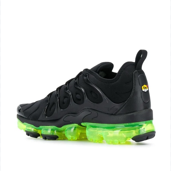 Men's Nike Air Vapormax Size ,Black and Neon Green Sneakers